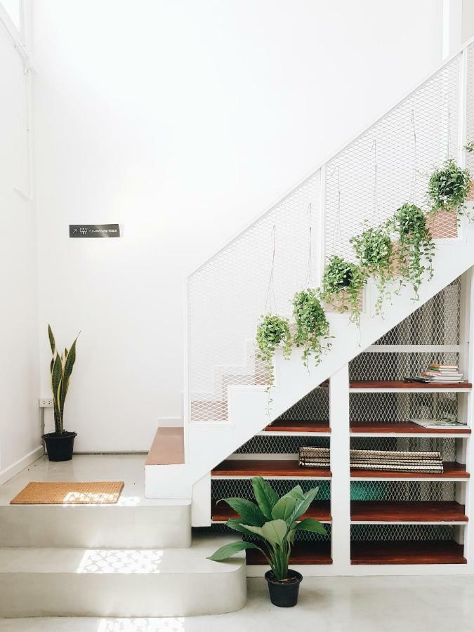 Lita Bangkok Hostel Екстериор снимка