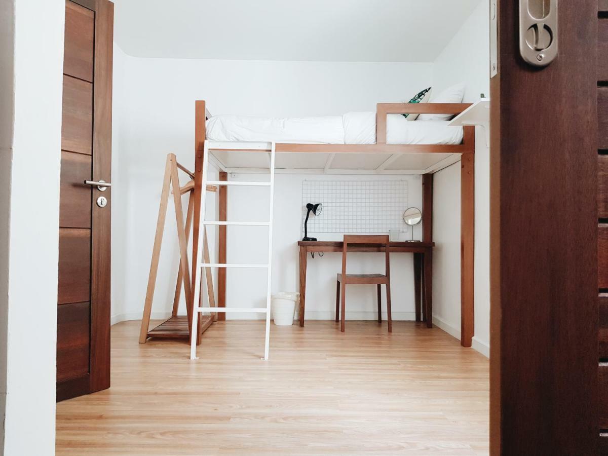 Lita Bangkok Hostel Стая снимка